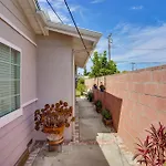 Cozy Couples Oasis With Pool 3 Mi To Disneyland!