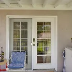 Cozy Couples Oasis With Pool 3 Mi To Disneyland!